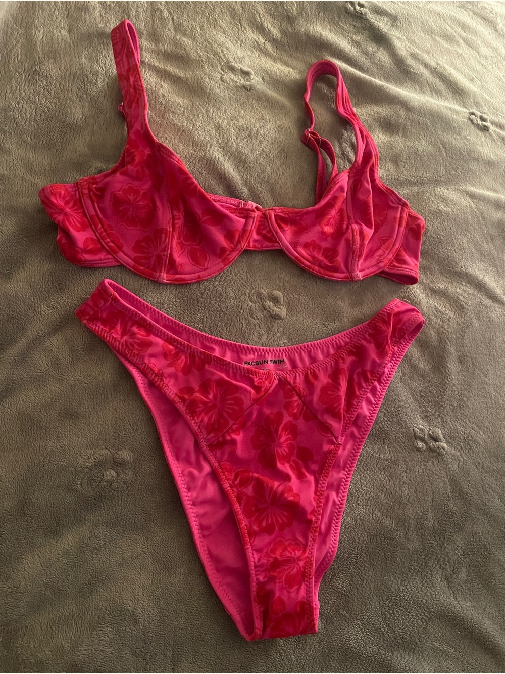 PacSun Bright Pink Floral Underwire Bikini Set